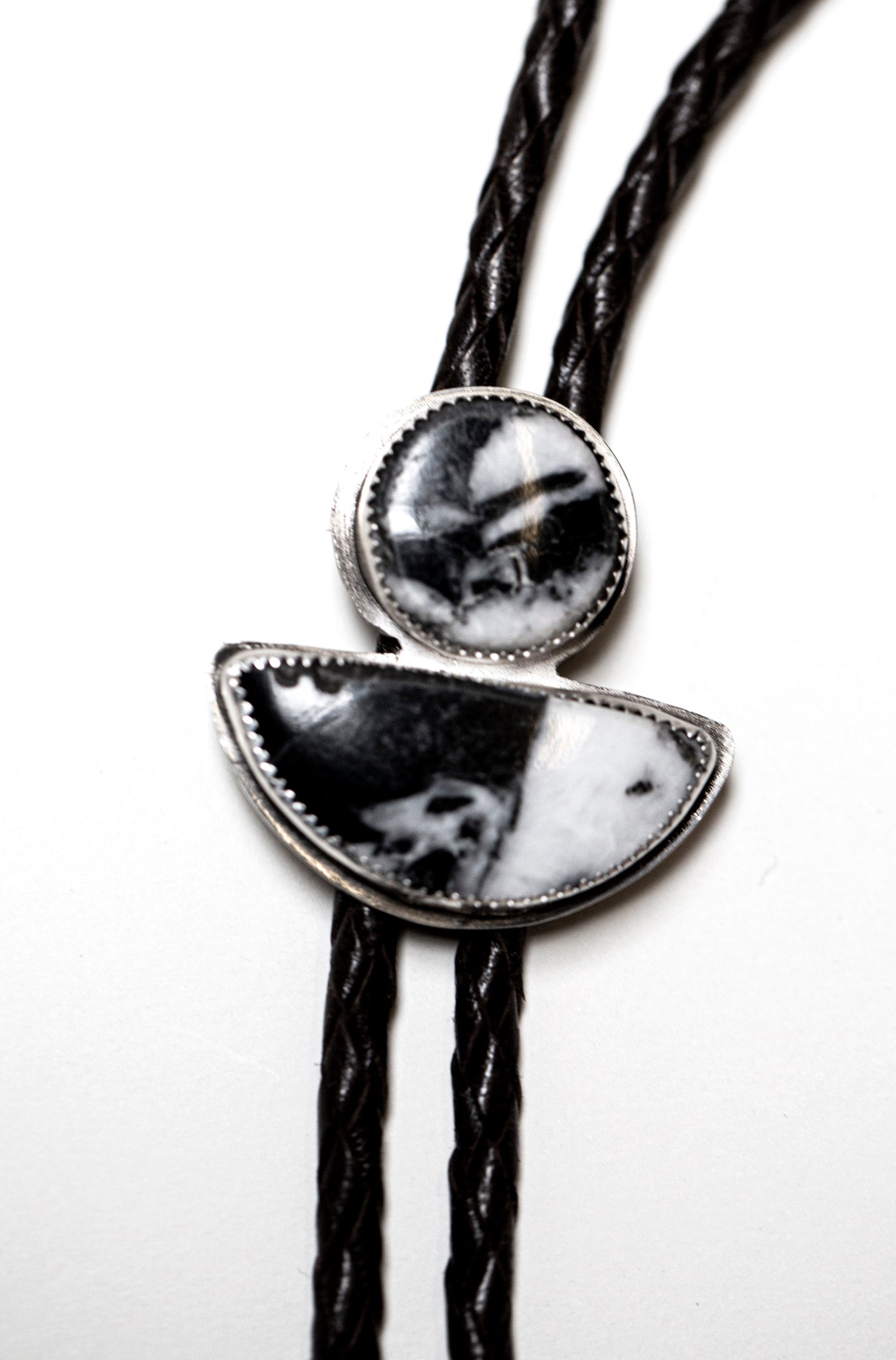 Moon Altar Bolo in B&W Jasper